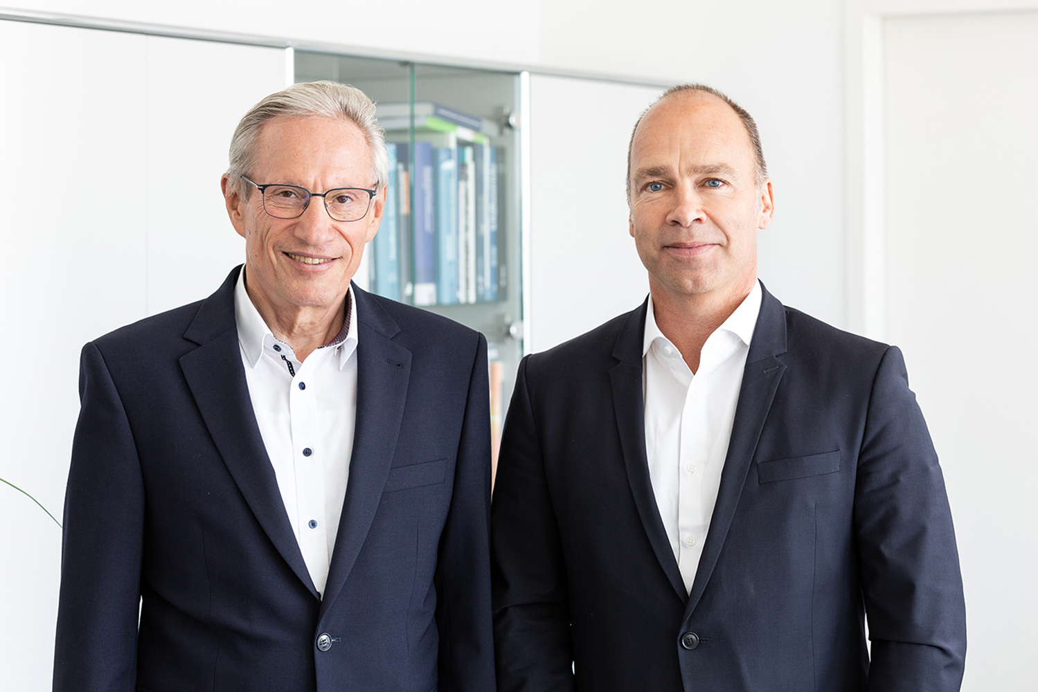 Prof. Fritz Klocke und Prof. Thomas Bauernhansl leiten das Fraunhofer IPA in Stuttgart.