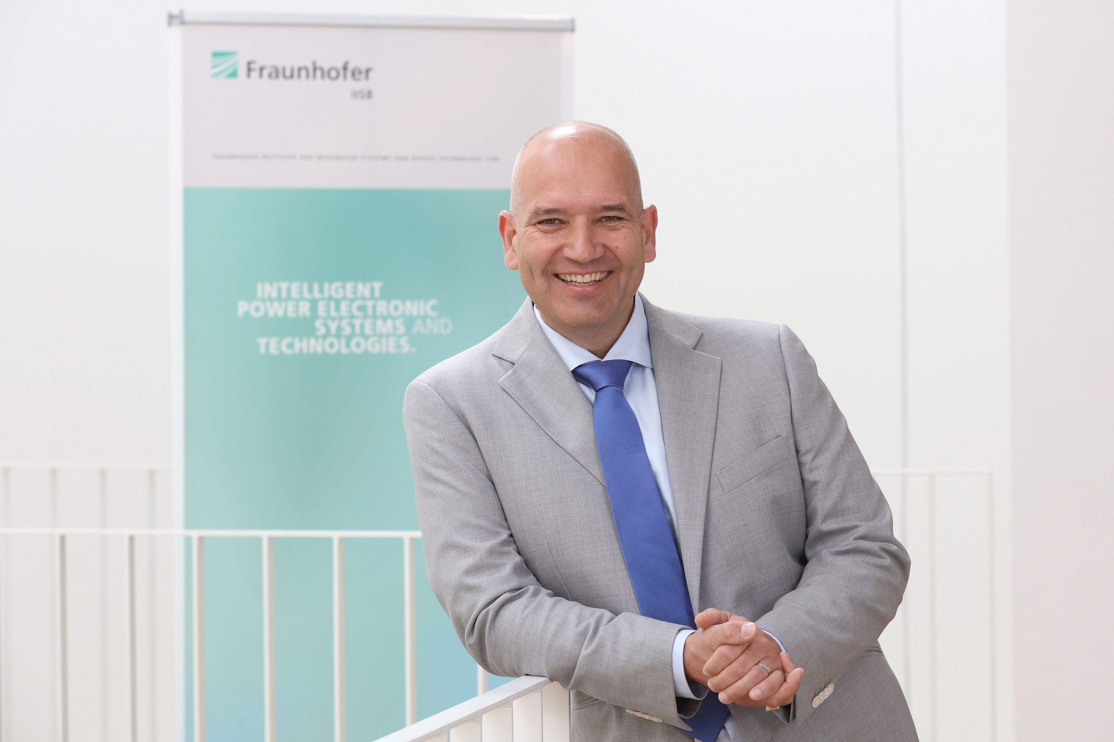 Prof. Dr. Jörg Schulze, Institutsleiter des Fraunhofer IISB in Erlangen. Prof. Dr. Jörg Schulze, Institutsleiter des Fraunhofer IISB in Erlangen.