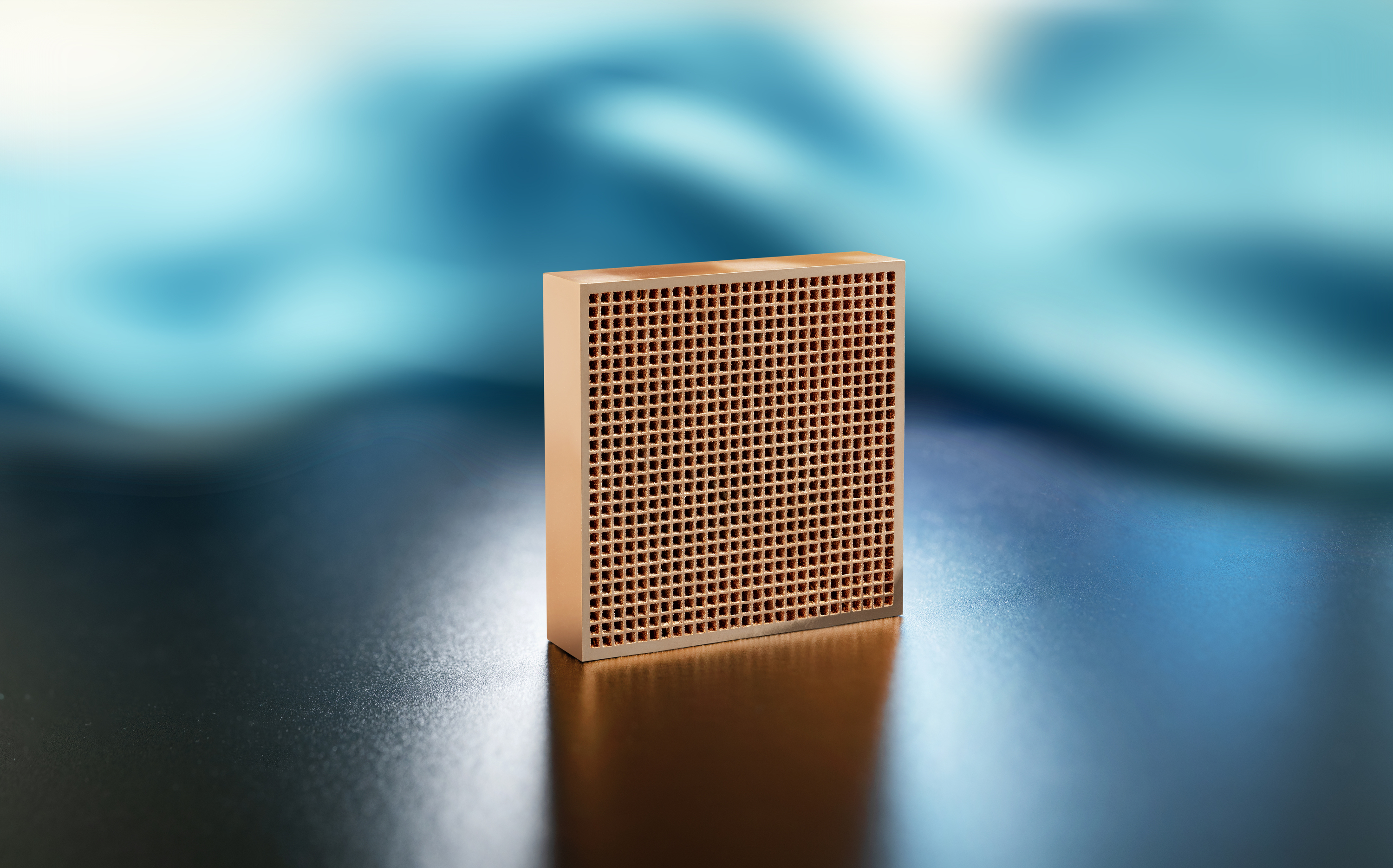 Copper heat sink structures manufactured with Laser Powder Bed Fusion (LPBF). Copper heat sink structures manufactured with Laser Powder Bed Fusion (LPBF).